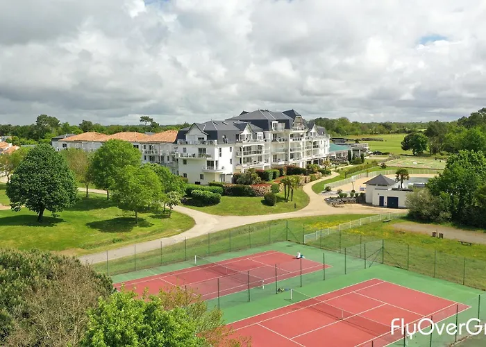 La Maison Du Golf - Jardin - Piscine - 4p Дом отдыха